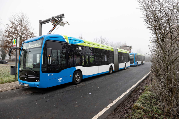 Wie hier auf der Linie 11 in Gievenbeck setzen die Stadtwerke immer mehr Elektrobusse ein. Das schon das Klima und sparte im letzten Jahr über 1.000 Tonnen CO2-Emissionen ein.
