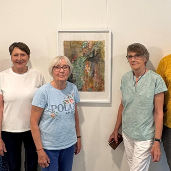 5 Personen und ein Kunstbild