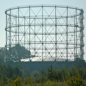 Der Gasometer mit niedrigem Füllstand und geringer Behälterhöhe