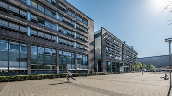 Stadtwerke Gebäude am Hafenplatz.