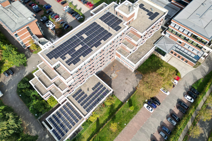 Solaranlagen auf dem Dach der Sparkasse Münster