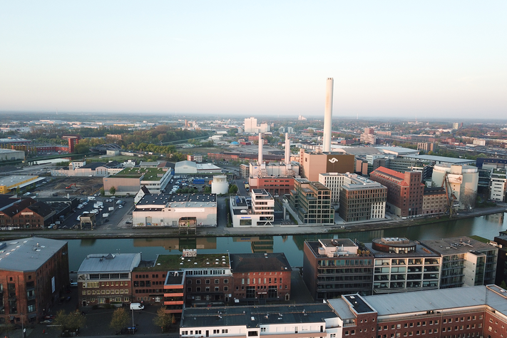 Vom Hafen aus versorgen die Stadtwerke Münsters Haushalte mit Fernwärme. Zukünftig soll der Wärmebedarf der Stadt aus erneuerbaren Wärmequellen gedeckt werden.