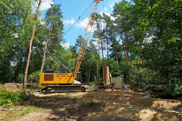 Der spezialisierte Bagger bohrte in den vergangenen Monaten fünf neue Trinkwasserbrunnen in der Hornheide. Damit erweitern die Stadtwerke die Kapazitäten zur Trinkwassergewinnung an dem Wasserwerk im Stadtteil Handorf.