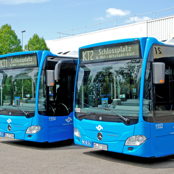 Zwei Shuttlebus-Linien, KT1 und KT2, bringen die Katholikentags-Besucher zu den großen Veranstaltungsorten.