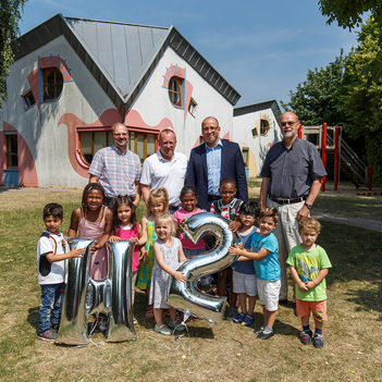 Innovation: Brennstoffzelle erzeugt Wärme und Strom im Kindergarten