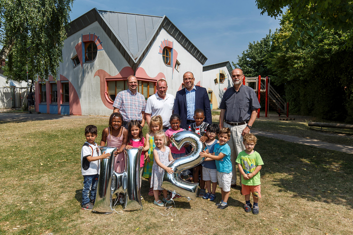 Innovation: Brennstoffzelle erzeugt Wärme und Strom im Kindergarten